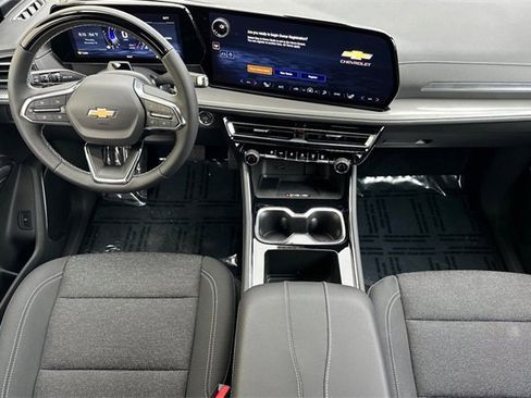 New 2026 Chevrolet Traverse LT image 18