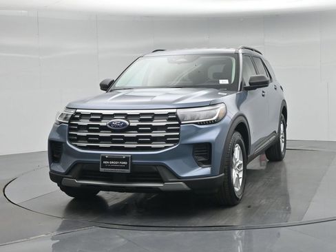 New 2026 Ford Explorer Active RWD image 53