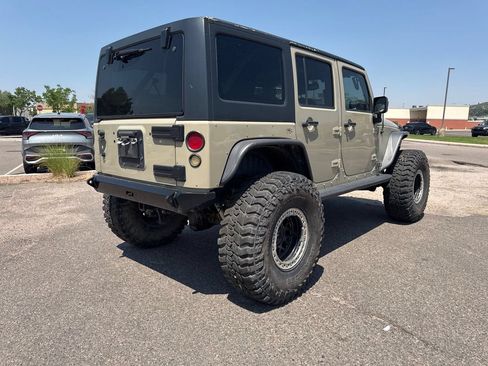 Used 2017 Jeep Wrangler Unlimited Sport w/ Quick Order Package 24S AWD/4WD image 3