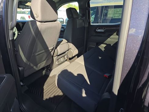 New 2026 GMC Sierra 1500 Elevation image 10