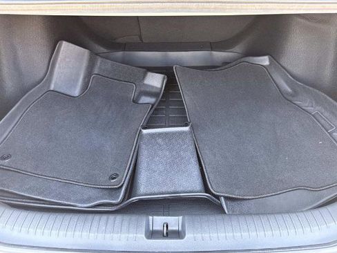 Used 2023 Honda Accord Touring image 8