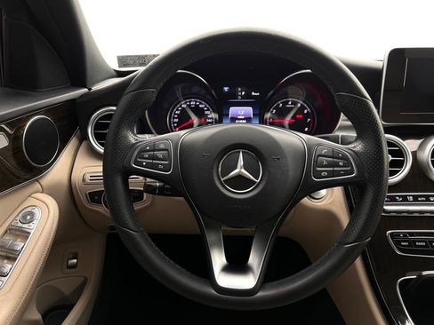 Used 2018 Mercedes-Benz C 300 4MATIC Sedan image 23