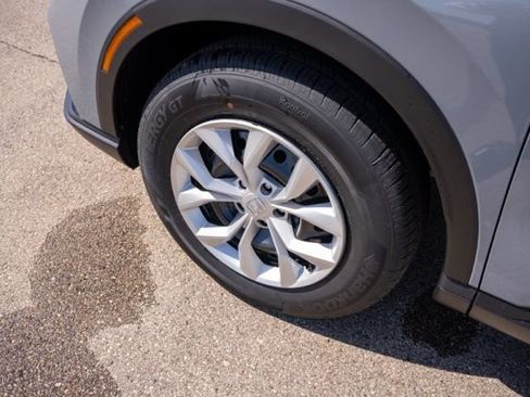 Used 2024 Honda CR-V LX image 12