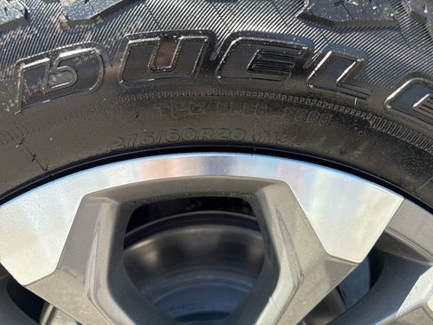 New 2026 Chevrolet Silverado 1500 High Country AWD/4WD image 37