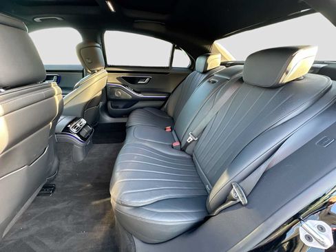Certified 2023 Mercedes-Benz S 500 4MATIC image 26
