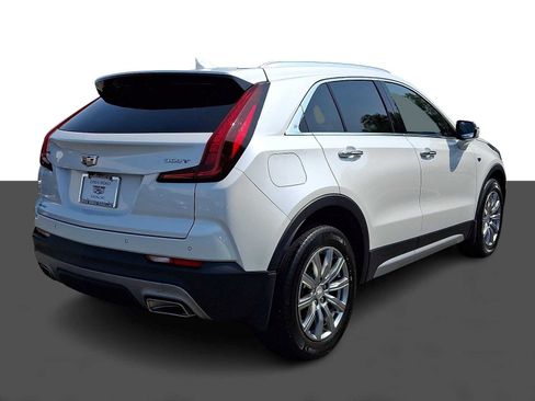 Certified 2023 Cadillac XT4 Premium Luxury w/ Technology Package AWD/4WD image 5