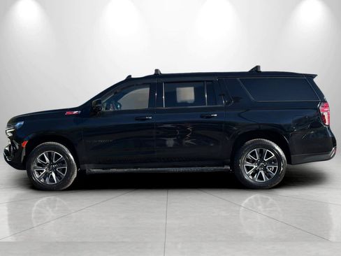 Used 2021 Chevrolet Suburban Z71 w/ Z71 Signature Package AWD/4WD image 5
