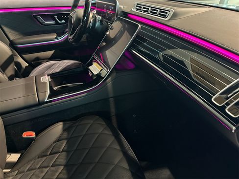 Used 2024 Mercedes-Benz S 580 S 580 image 16