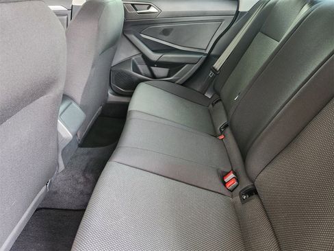 Used 2020 Volkswagen Jetta S image 28