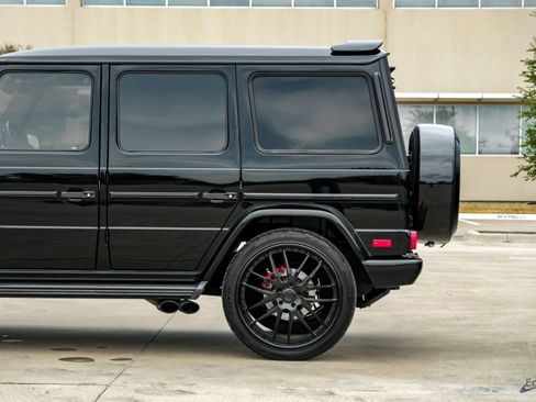 Used 2016 Mercedes-Benz G 65 AMG 4MATIC image 9