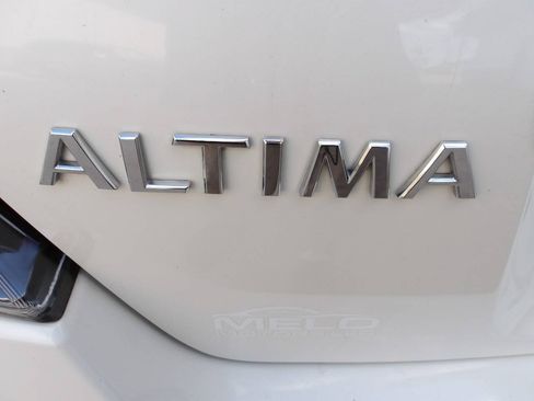 Used 2012 Nissan Altima 2.5 SL w/ 2.5SL Pkg FWD image 36