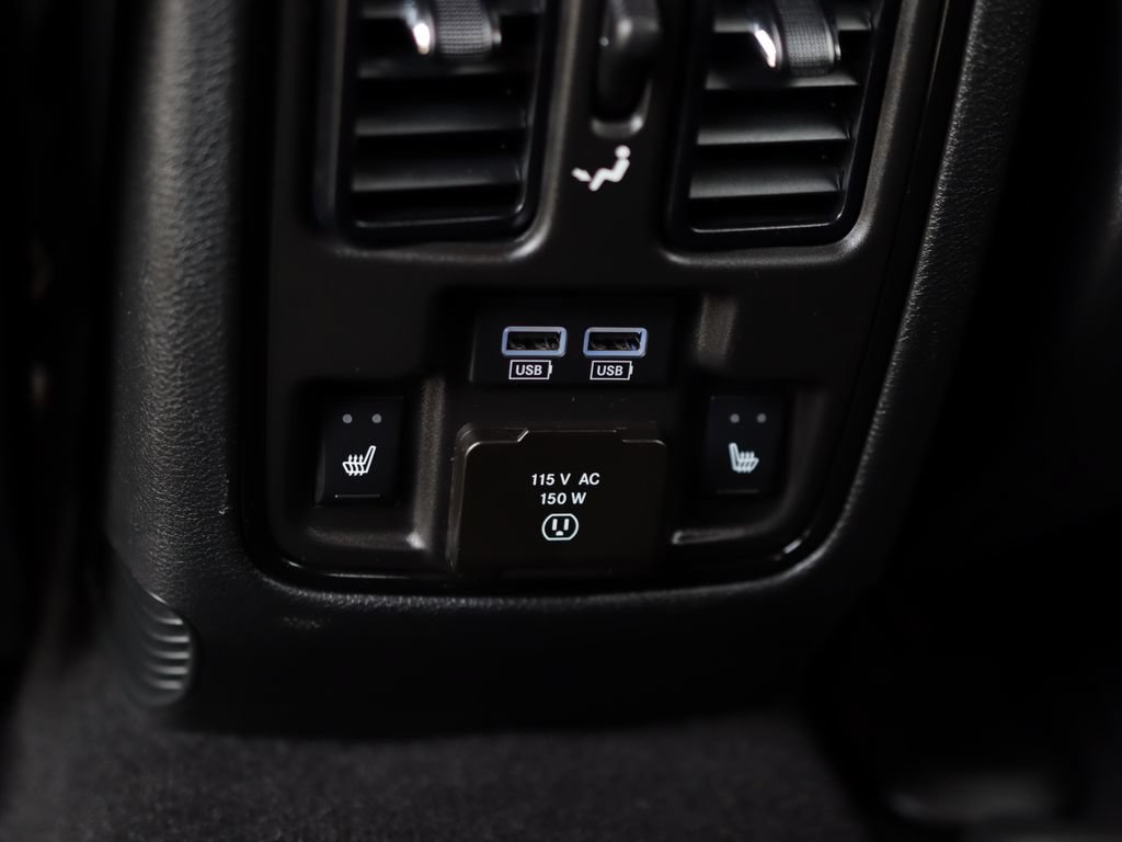 Used 2024 Dodge Durango R/T AWD/4WD image 28