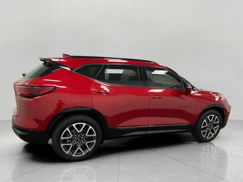 Used 2024 Chevrolet Blazer RS w/ Enhanced Convenience Package AWD/4WD image 2
