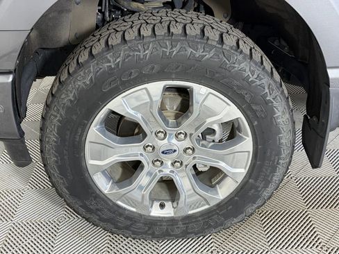 Used 2022 Ford F150 Platinum w/ Equipment Group 701A High AWD/4WD image 8