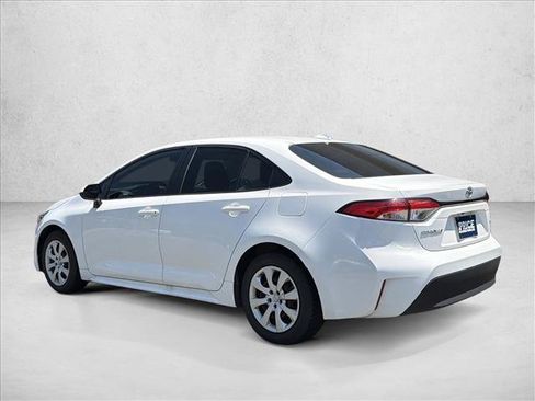 Used 2024 Toyota Corolla LE FWD image 7