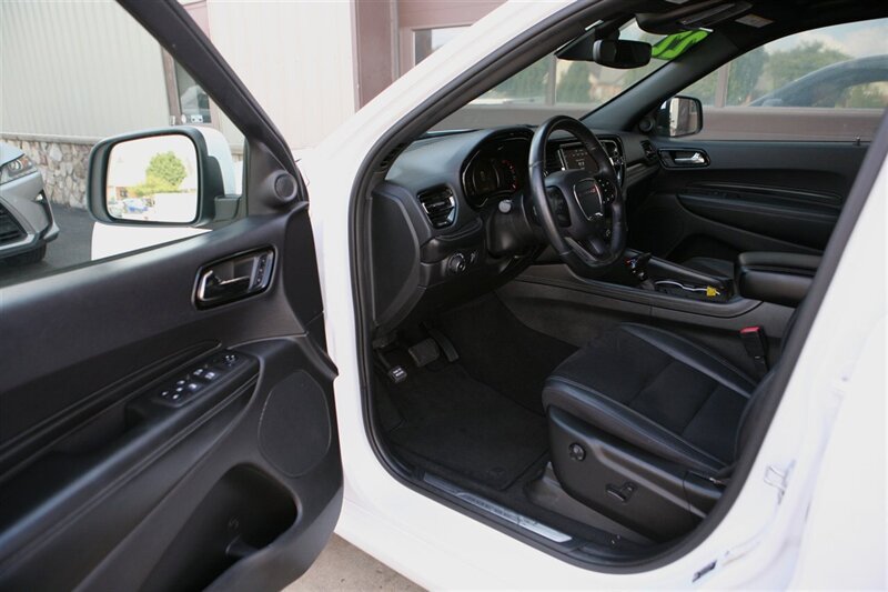 Used 2022 Dodge Durango GT RWD image 8