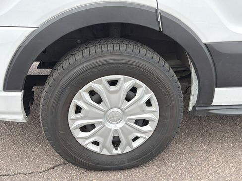 Used 2024 Ford Transit 350 XLT image 9