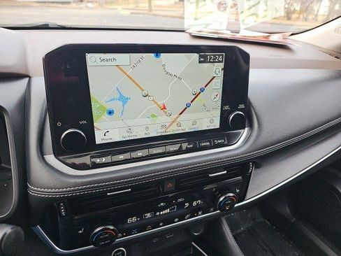 Used 2023 Nissan Rogue Platinum w/ Platinum Premium Package image 23