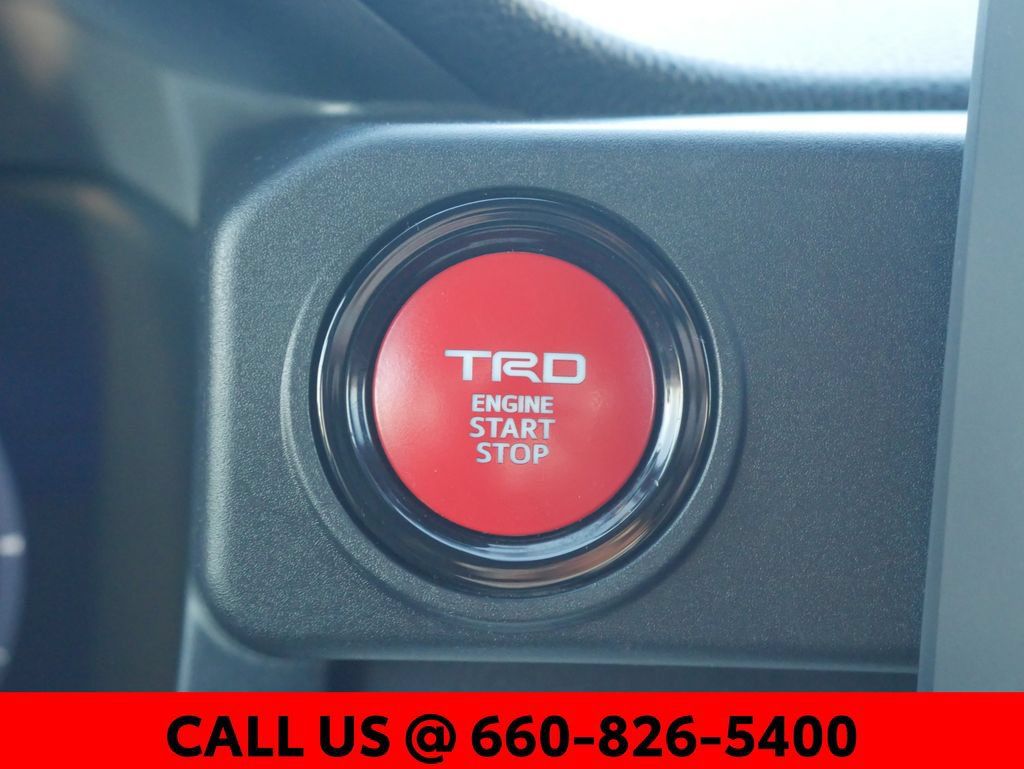 Used 2024 Toyota Tacoma TRD Off-Road AWD/4WD image 42