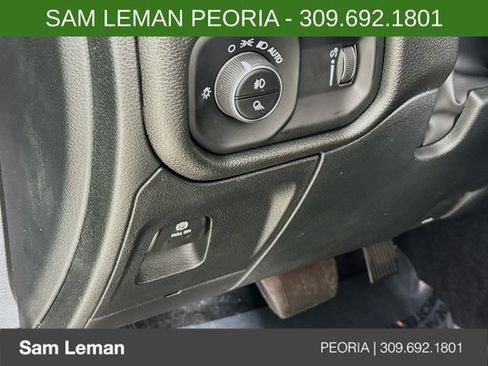 New 2026 RAM 1500 Express AWD/4WD image 10