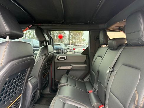 Used 2021 Ford Bronco Badlands image 24