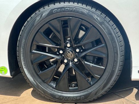 Certified 2023 Toyota Mirai w/ Advanced Technology Package RWD image 33