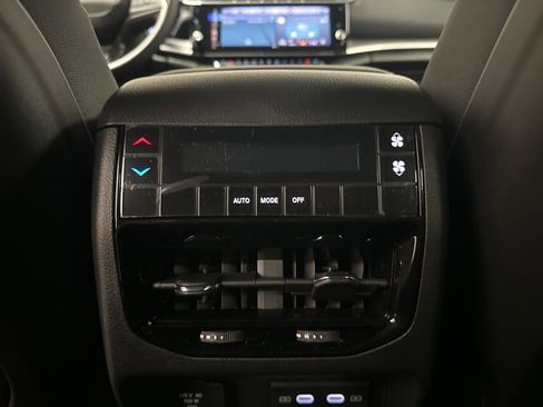 New 2026 Jeep Grand Cherokee L 4WD image 26