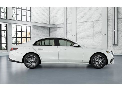 New 2026 Mercedes-Benz E 350 4MATIC Sedan image 2
