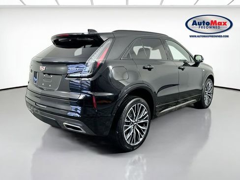 Used 2024 Cadillac XT4 Sport image 2