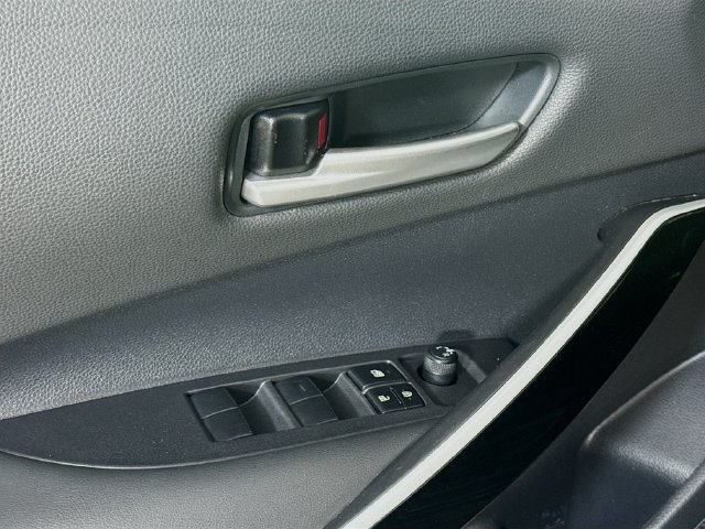 Used 2024 Toyota Corolla XSE FWD image 23