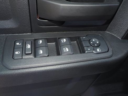 New 2025 RAM 3500 Tradesman w/ Chrome Appearance Group image 31