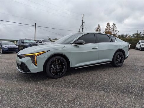 Used 2025 Kia K4 GT-Line Turbo image 8