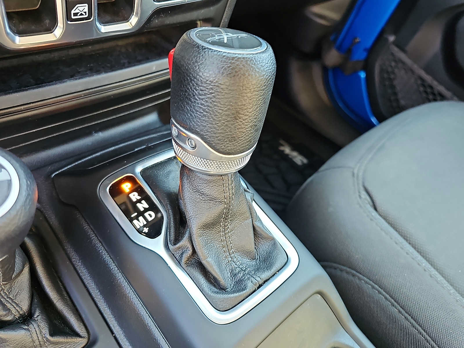 Used 2021 Jeep Gladiator Sport AWD/4WD image 14