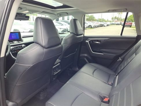 Used 2024 Toyota RAV4 XLE Premium image 5