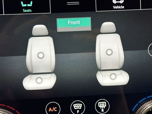 Used 2020 Land Rover Range Rover Sport SVR image 22