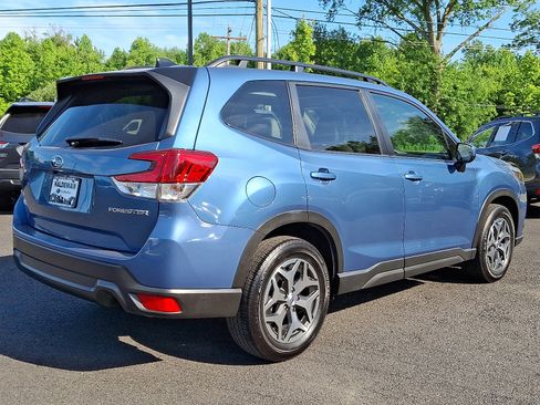 Certified 2024 Subaru Forester Premium AWD/4WD image 6