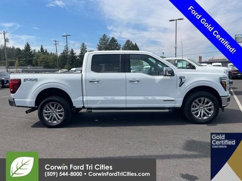 Used 2025 Ford F150 Lariat w/ FX4 Off-Road Package image 9