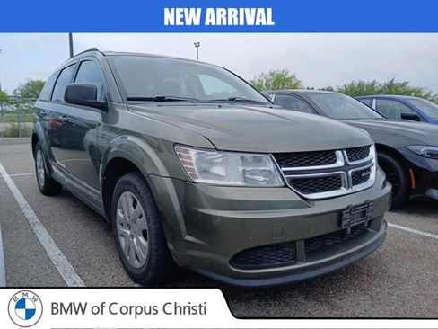 Used 2017 Dodge Journey SE w/ Flexible Seating Group FWD image 9