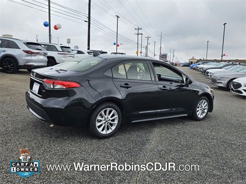 Used 2022 Toyota Corolla LE image 14