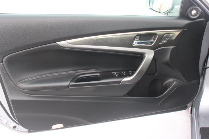 Used 2016 Honda Accord Touring image 10