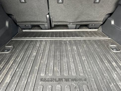 Used 2025 Toyota 4Runner TRD Off-Road Premium image 17