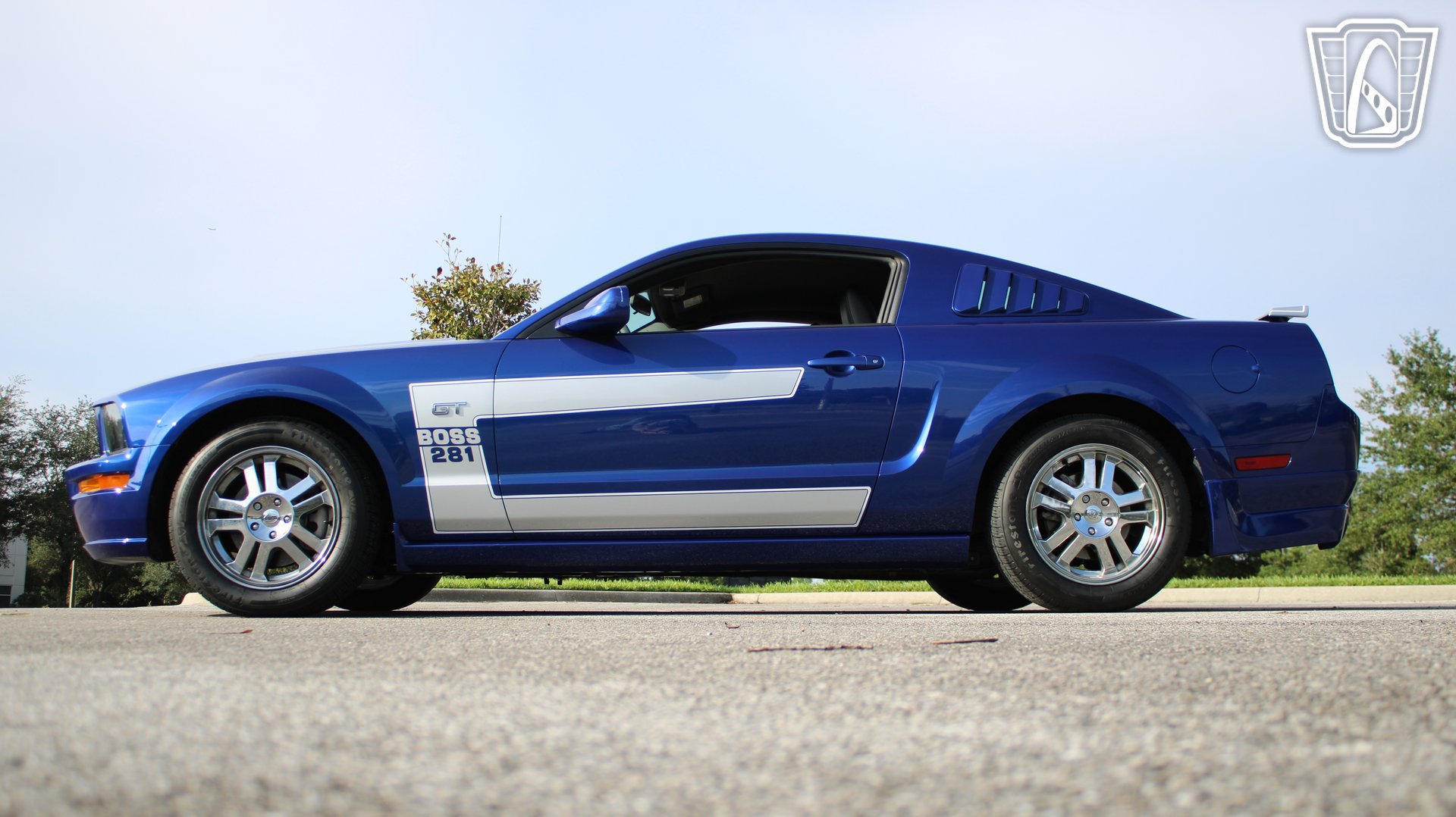 Used 2005 Ford Mustang GT RWD image 9