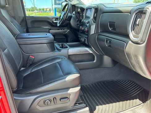 Used 2020 Chevrolet Silverado 3500 LTZ w/ LTZ Convenience Package image 19