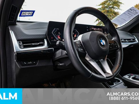 Used 2025 BMW X2 xDrive28i image 23
