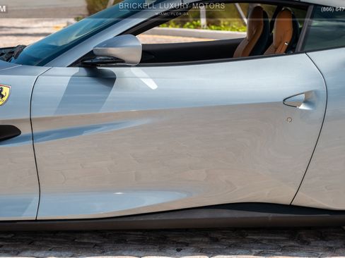 Used 2019 Ferrari Portofino image 47