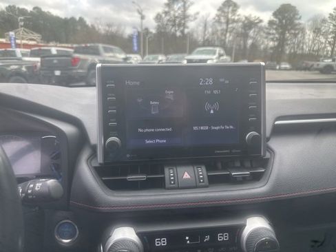 Used 2022 Toyota RAV4 XSE image 18