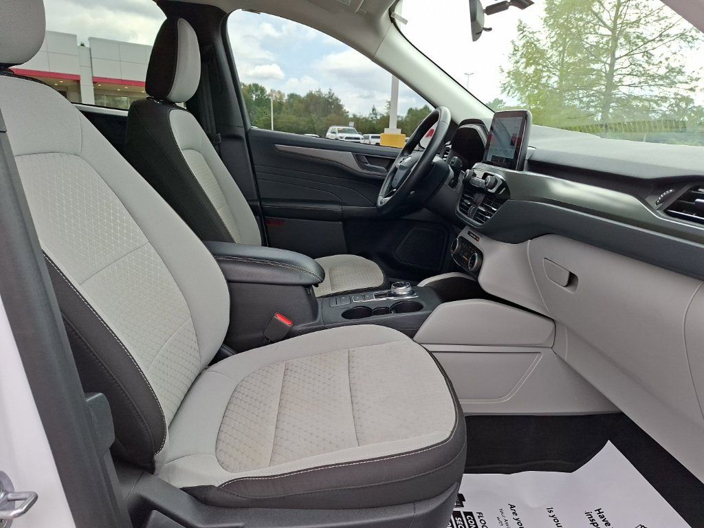 Used 2024 Ford Escape Active FWD image 31