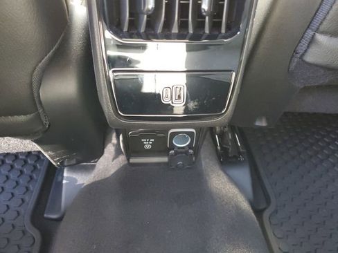 Used 2022 Jeep Compass Latitude w/ Convenience Group image 24