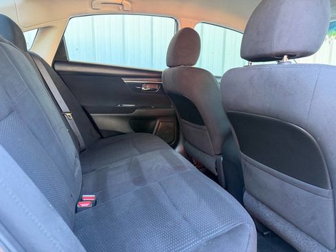 Used 2014 Nissan Altima 2.5 SV FWD image 15