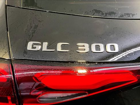 New 2026 Mercedes-Benz GLC 300 4MATIC image 6